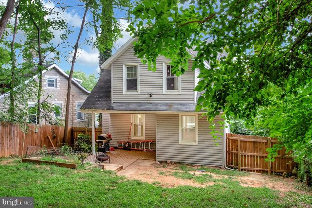 6204 EVERALL AVE, Baltimore, MD 21206