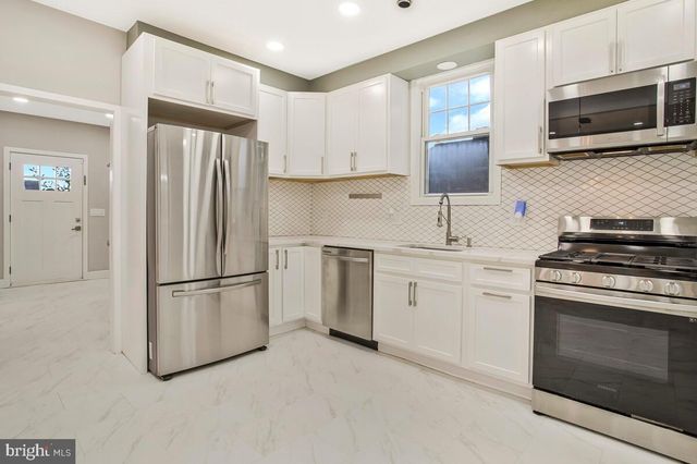 6204 EVERALL AVE, Baltimore, MD 21206