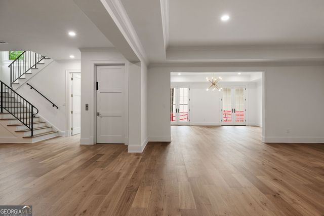 95 Blackland Road NW, Atlanta, GA 30342