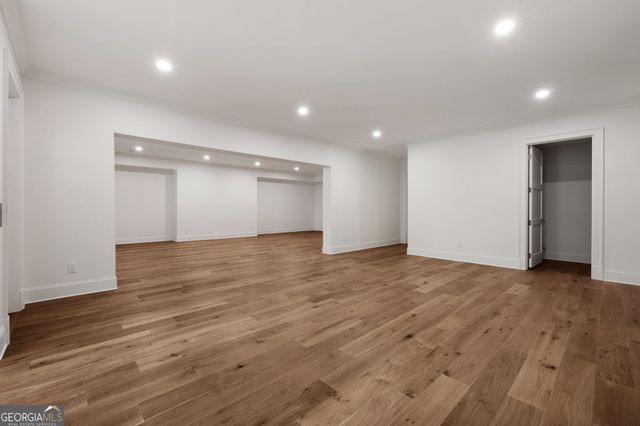 95 Blackland Road NW, Atlanta, GA 30342