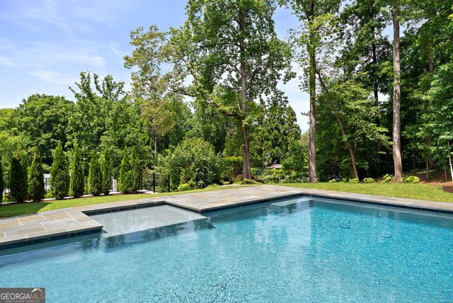 95 Blackland Road NW, Atlanta, GA 30342