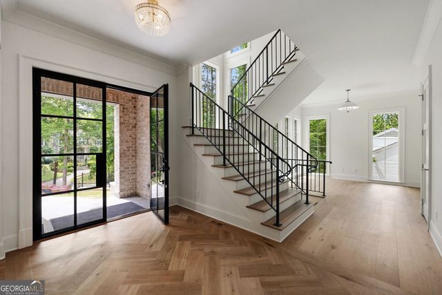 95 Blackland Road NW, Atlanta, GA 30342
