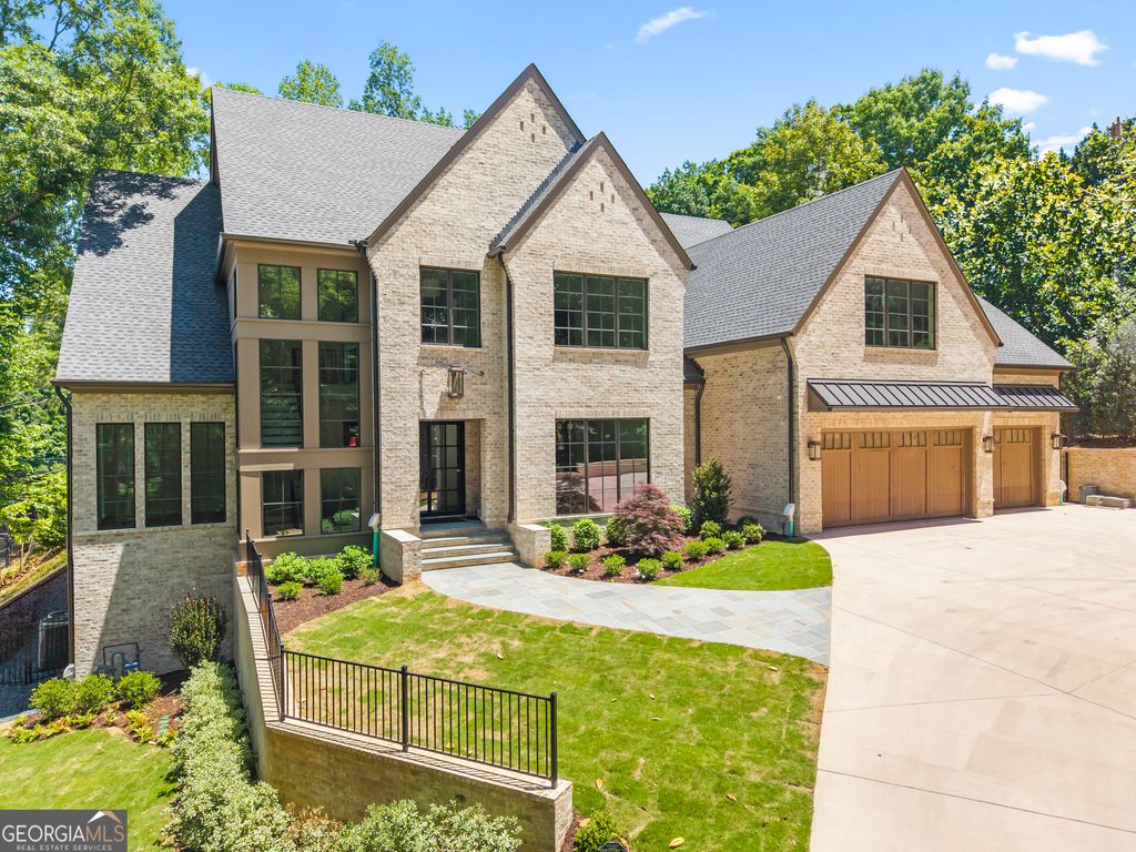 95 Blackland Road NW, Atlanta, GA 30342