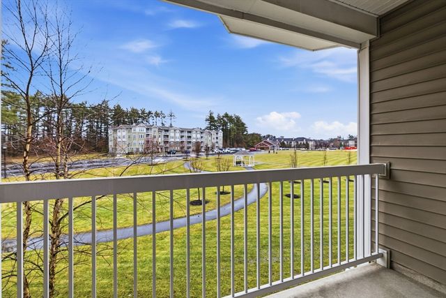 230 Martins Lndg 209, North Reading, MA 01864