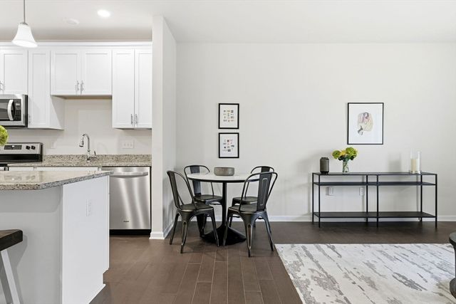 230 Martins Lndg 209, North Reading, MA 01864