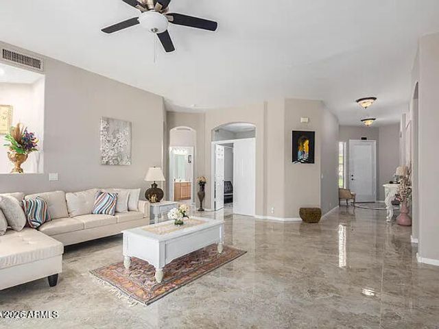 755 E ORCHID Lane, Gilbert, AZ 85296