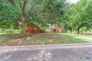 524 Neches Street, Belton, TX 76513
