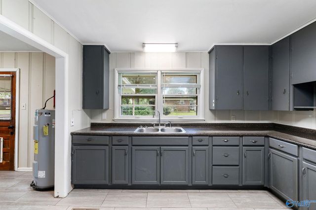 1601 Florence Street, Athens, AL 35611