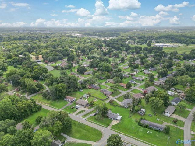 1601 Florence Street, Athens, AL 35611