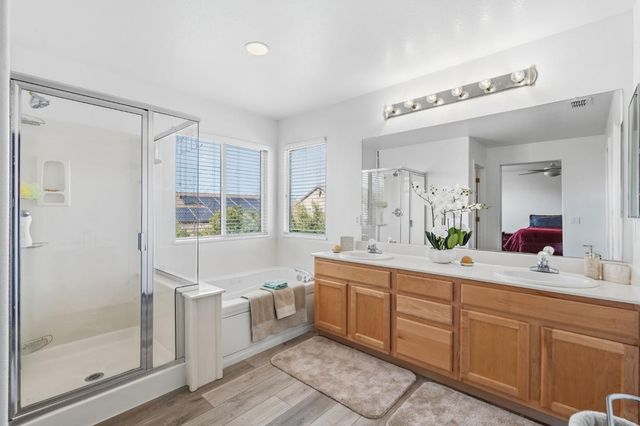 36 Holden Ct, Sacramento, CA 95835