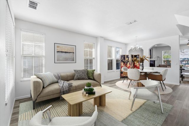 36 Holden Ct, Sacramento, CA 95835