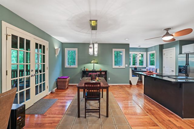 1010 Wren Ct, Kingston Springs, TN 37082