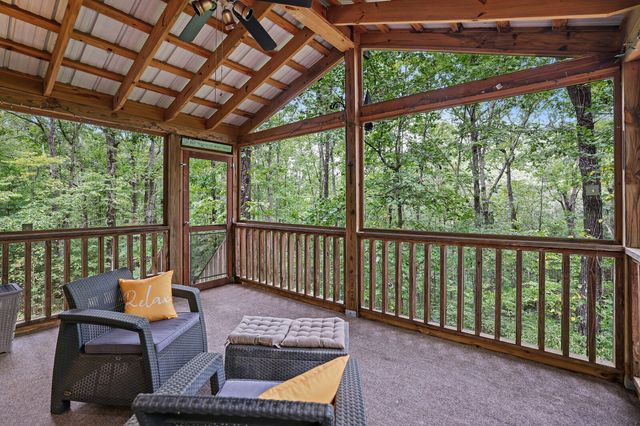 1010 Wren Ct, Kingston Springs, TN 37082