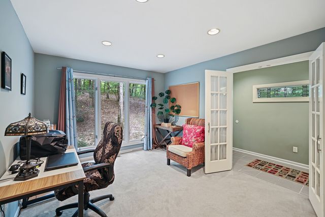 1010 Wren Ct, Kingston Springs, TN 37082