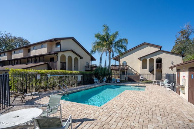 1255 PONCE ISLAND Drive F-777, St. Augustine, FL 32095