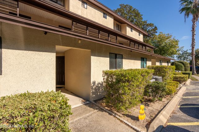 1255 PONCE ISLAND Drive F-777, St. Augustine, FL 32095