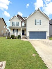 3691 Fox Tail Dr, Clarksville, TN 37040