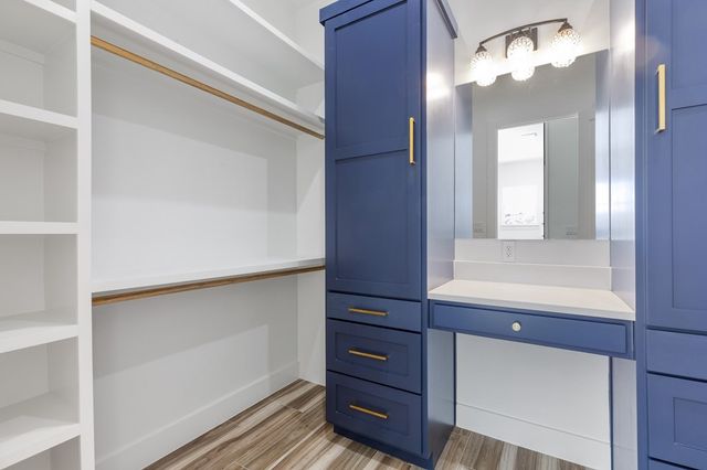 1827 Foothills Dr, Kerrville, TX 78028