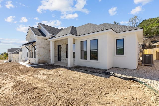 1827 Foothills Dr, Kerrville, TX 78028