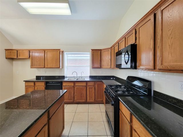 2930 Meadow Brook Drive, League City, TX 77573