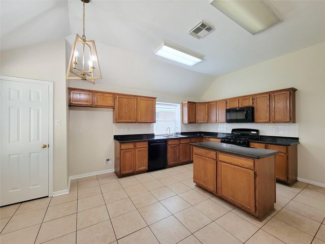 2930 Meadow Brook Drive, League City, TX 77573
