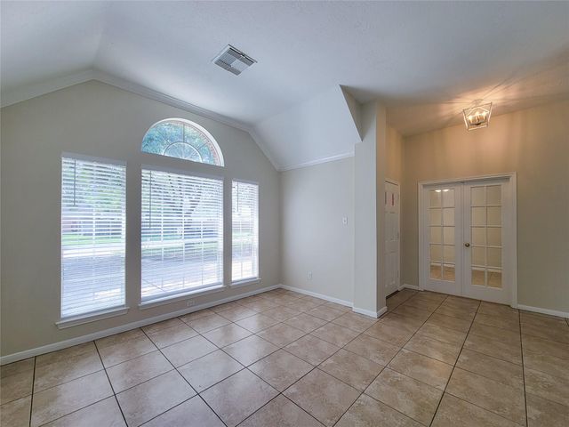 2930 Meadow Brook Drive, League City, TX 77573