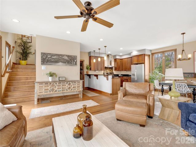 184 Deep Woods Lane, Saluda, NC 28773