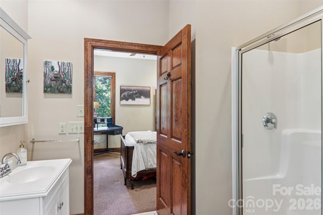 184 Deep Woods Lane, Saluda, NC 28773