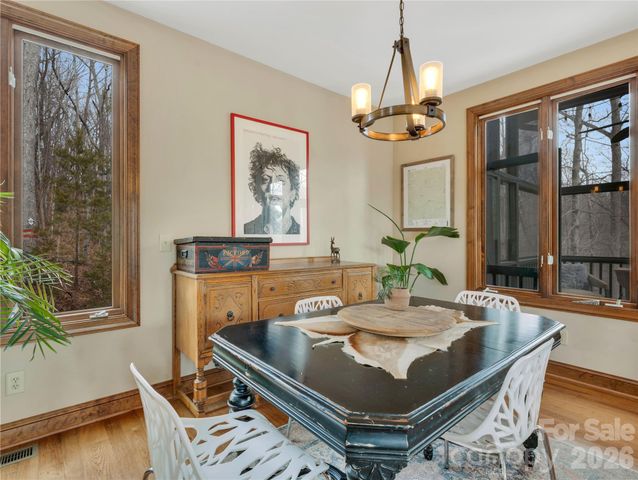 184 Deep Woods Lane, Saluda, NC 28773