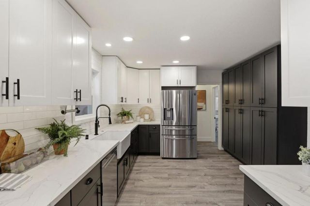 219 D Street, Redwood City, CA 94063