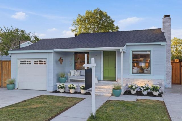 219 D Street, Redwood City, CA 94063