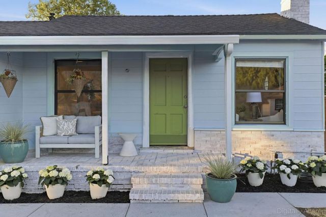 219 D Street, Redwood City, CA 94063