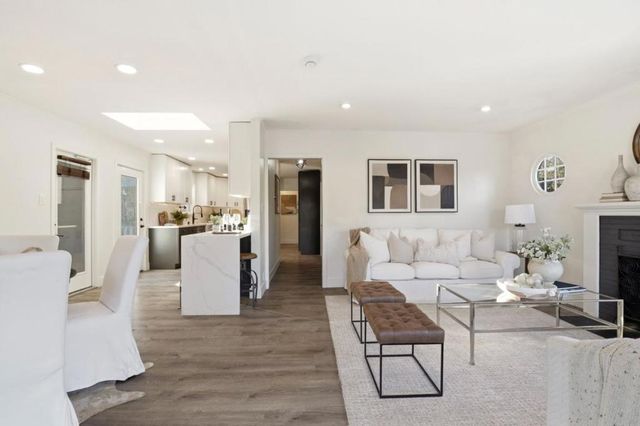 219 D Street, Redwood City, CA 94063