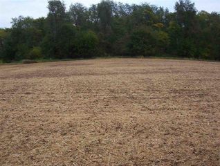 210th Street NW, Solon, IA 52333