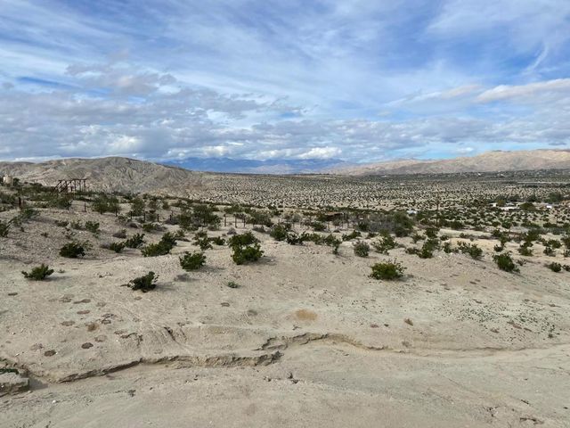 23551 Henry Road, Sky Valley, CA 92241