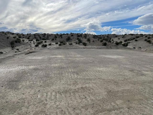 23551 Henry Road, Sky Valley, CA 92241