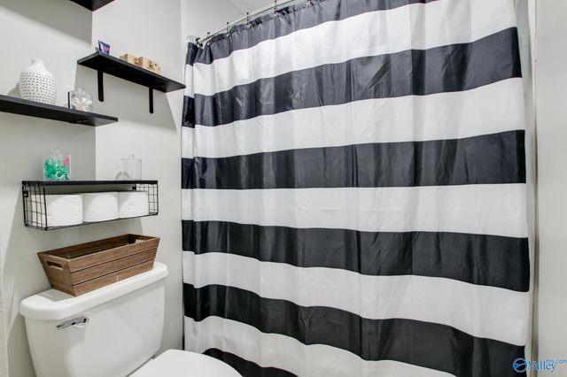 835 County Road 229, Moulton, AL 35650