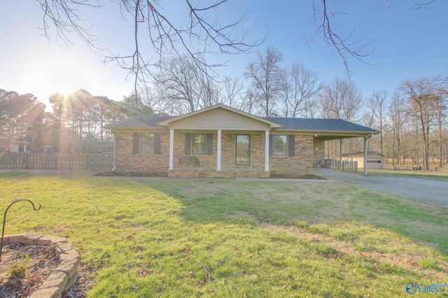 835 County Road 229, Moulton, AL 35650