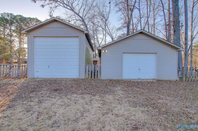 835 County Road 229, Moulton, AL 35650