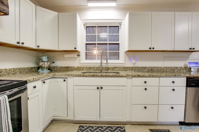 835 County Road 229, Moulton, AL 35650