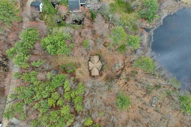 15 Merrivale Road, Moultonborough, NH 03254