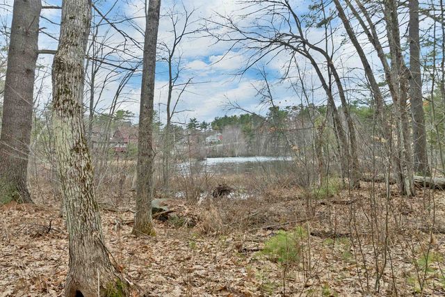 15 Merrivale Road, Moultonborough, NH 03254