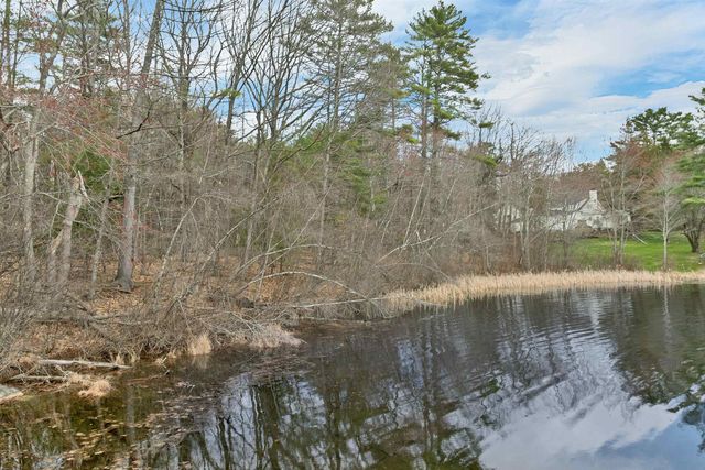 15 Merrivale Road, Moultonborough, NH 03254
