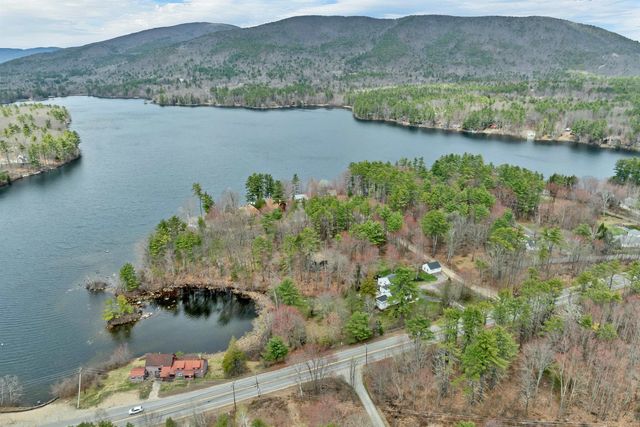 15 Merrivale Road, Moultonborough, NH 03254