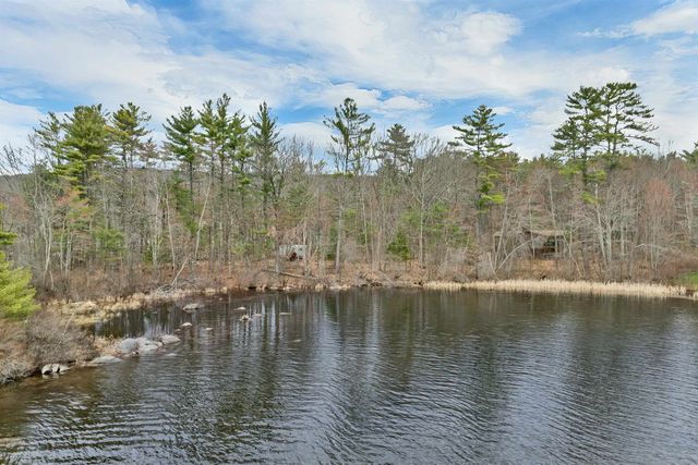 15 Merrivale Road, Moultonborough, NH 03254