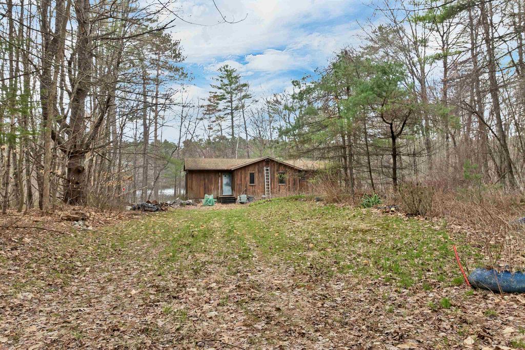 15 Merrivale Road, Moultonborough, NH 03254