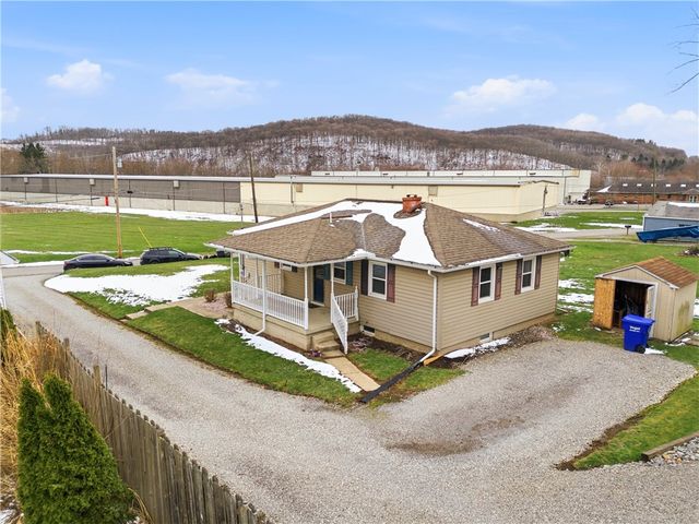 11 Madison Drive, Zelienople Boro, PA 16063