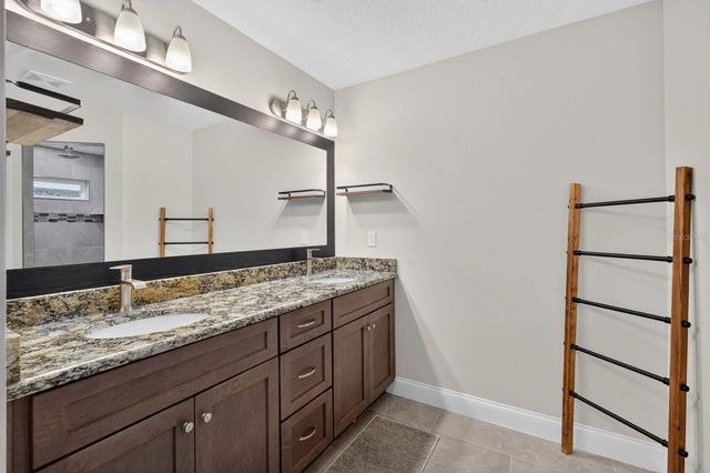 5 LYNTON PLACE, Palm Coast, FL 32137