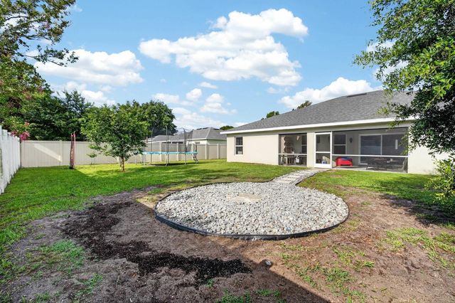 5 LYNTON PLACE, Palm Coast, FL 32137