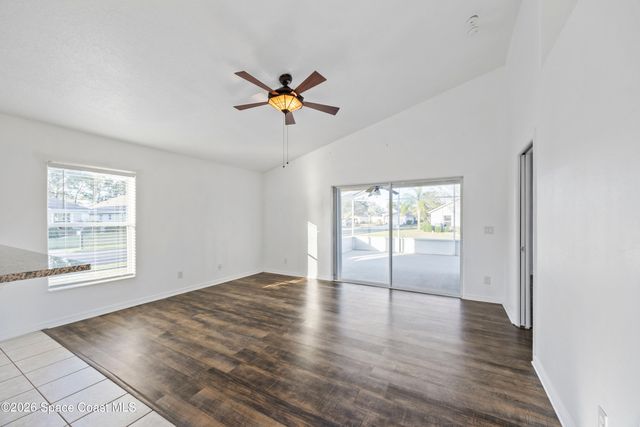 2140 Chinaberry Circle SE, Palm Bay, FL 32909